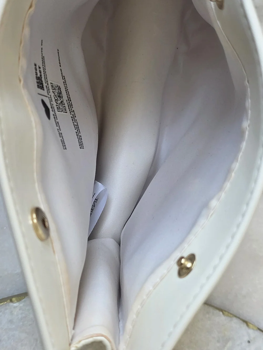 YSL Beaute Yves Saint Laurent Beauty White Flat Cosmetic Pouch